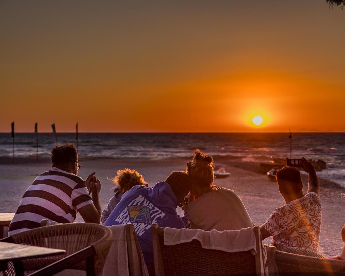 Logos Beach Village Theológos 外观 照片